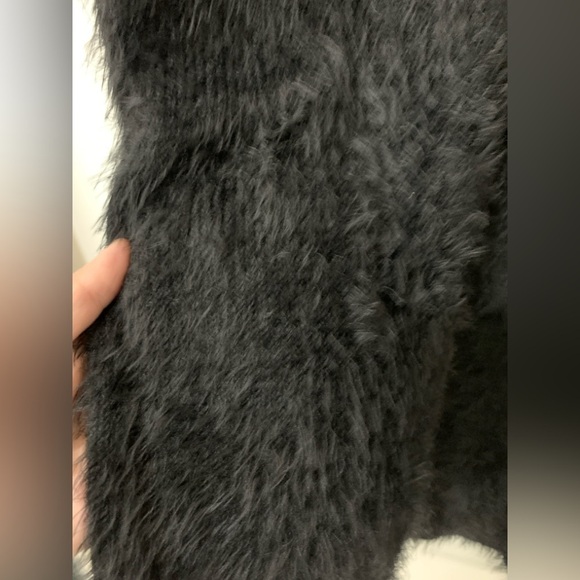 Forever 21 Large Black Fluffy Cardigan. - Picture 3 of 5